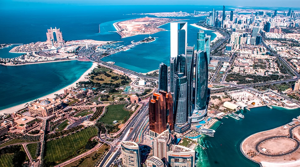 Stile di vita di lusso ad Abu Dabi: scopri il glamour al livello di Dubai nella capitale.