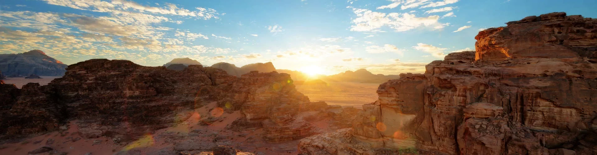 Guide for Al Siq Canyon in Jordan Guide for Al Siq Canyon in Jordan