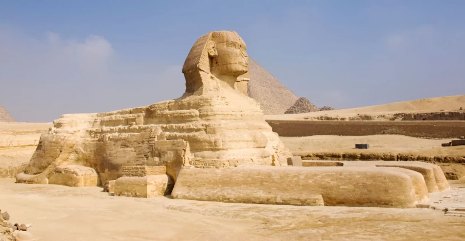 Explore the Sphinx of Giza during the best Egypt day trips