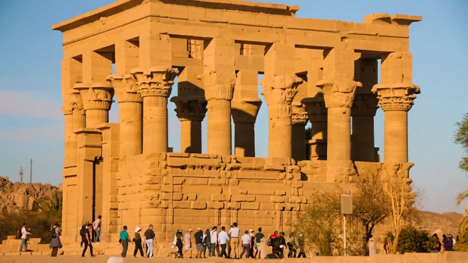Visita al Templo de Philae durante los lujosos tours privados de Egipto