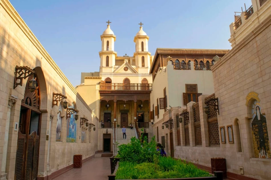 Descubra la joya de El Cairo, la Iglesia Colgante, con tours a Egipto