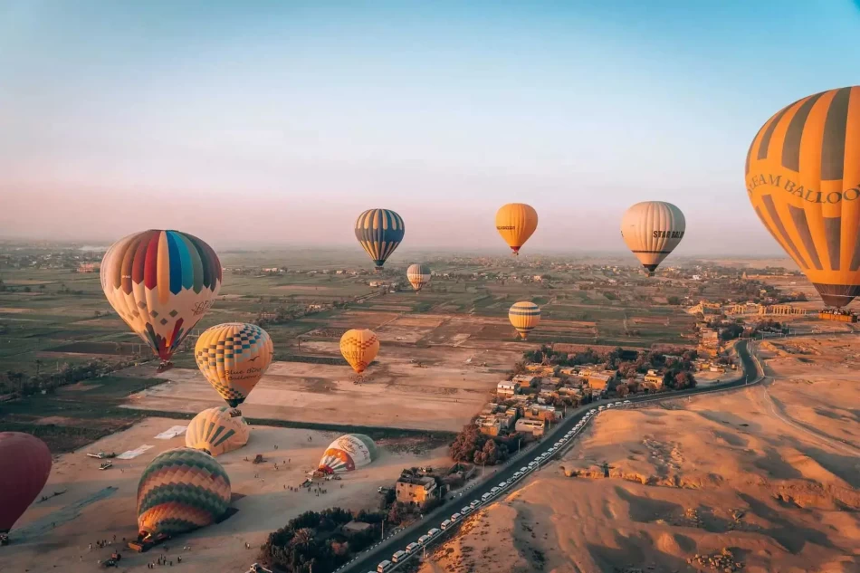 Amazing Hot Air Balloon Ride In Luxor