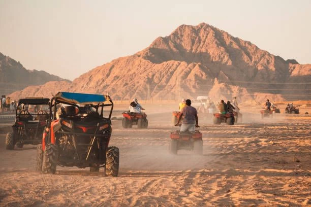 Tour di Quad Bike di 1 Giorno ad Hurghada