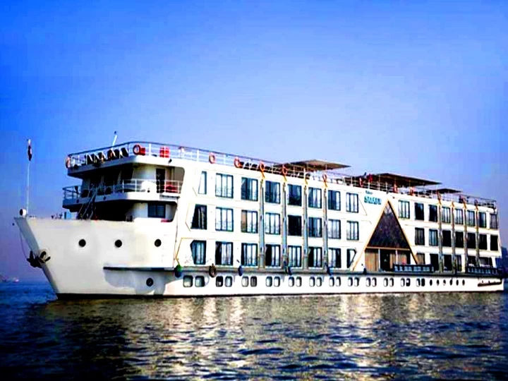 NILE CRUISE LUXURY 3 NIGHTS WITH ABU SIMBEL