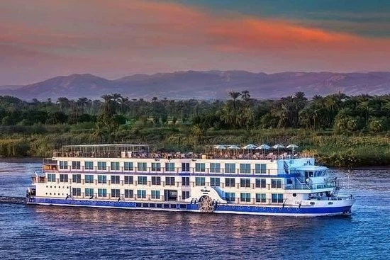 4 Noches de Crucero por el Nilo y 3 Noches en El Cairo