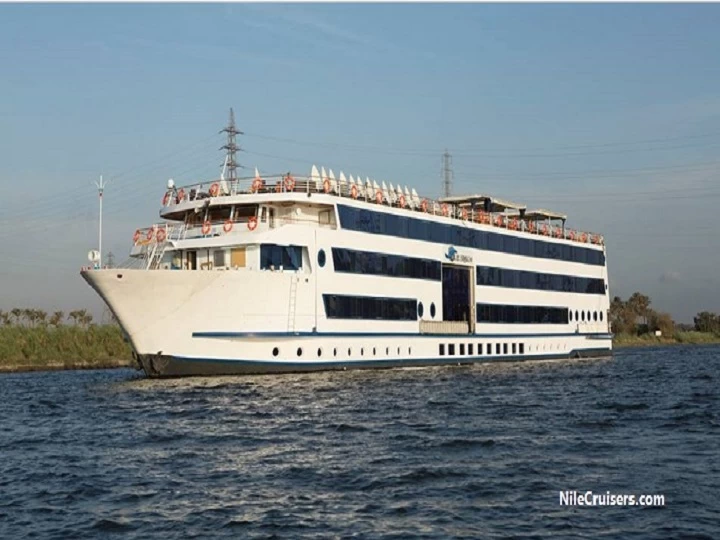 Crucero por el Nilo de 3 noches con Abu Simbel