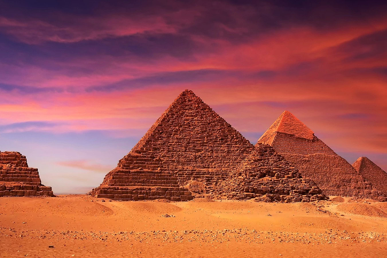 Giza Pyramids History