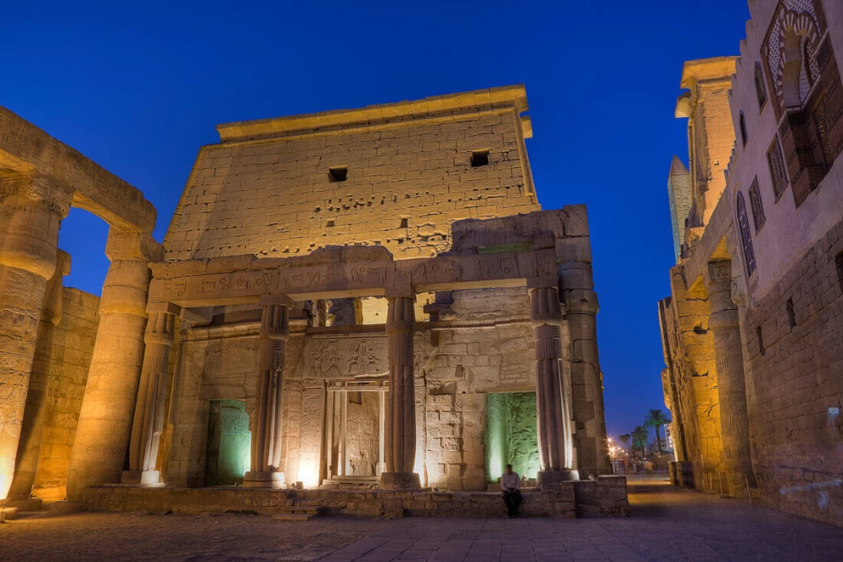 luxor temple