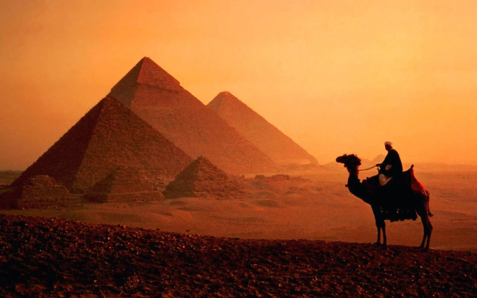 giza pyramids