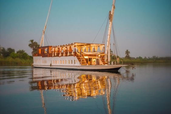 Luxury Cairo and Dahabya Nile Cruise