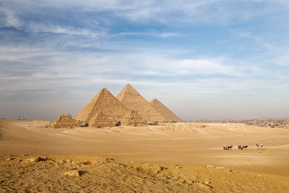 Pyramids Of Giza