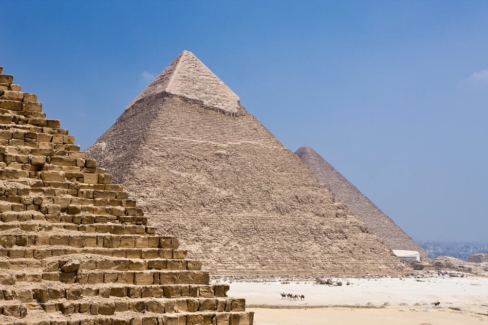 Pyramids of Giza