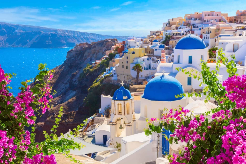 unique things to do in Santorini