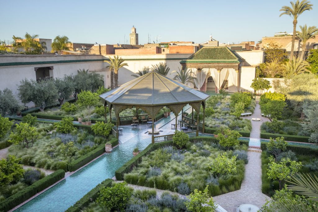 Tra questi, il più famoso è il Jardin Majorelle, sviluppato nel 1920 dal pittore francese Jacques Majorelle; è una delle attrazioni turistiche più conosciute di Marrakech.